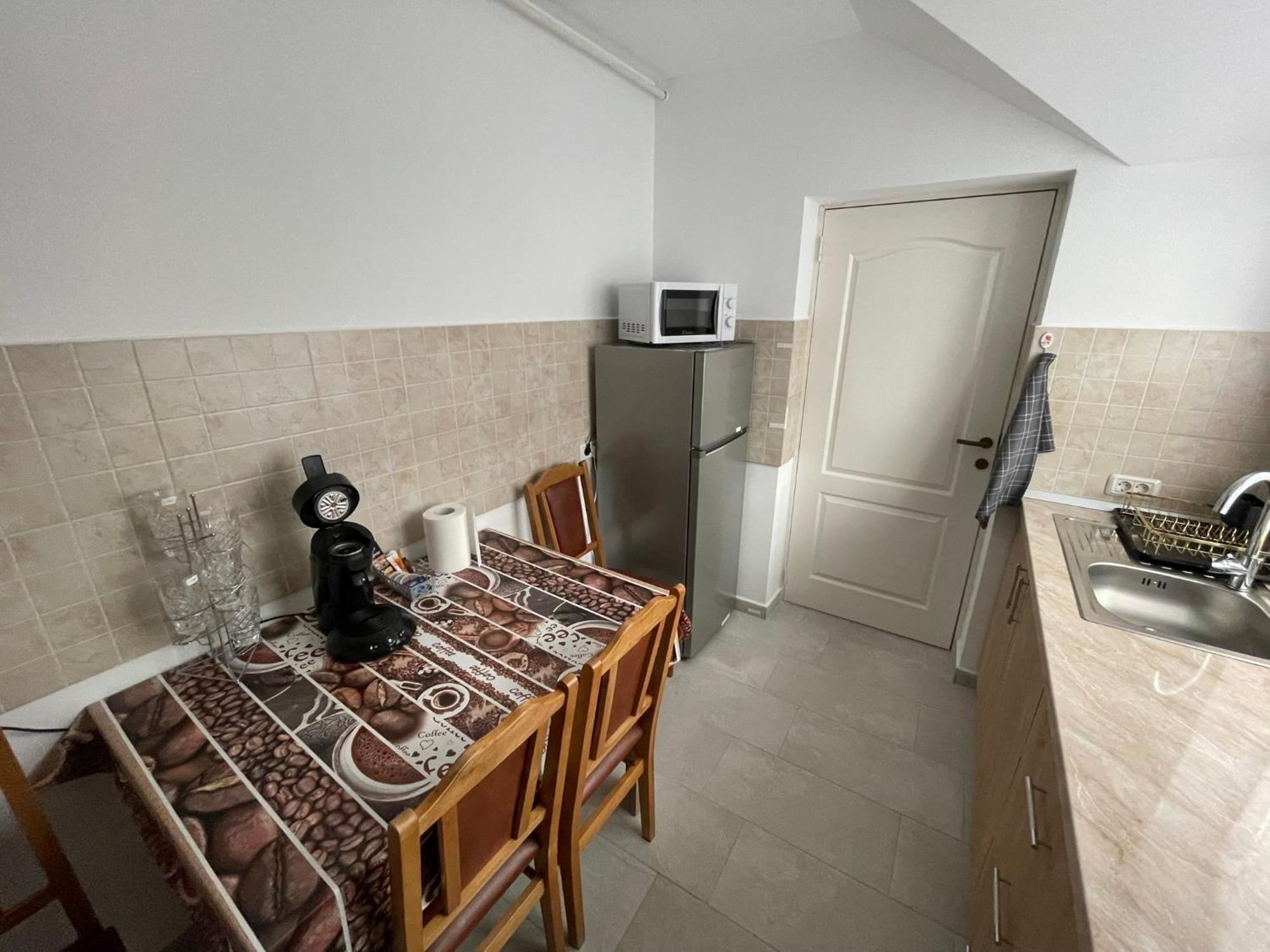 Sara Apartament 卢戈日 外观 照片